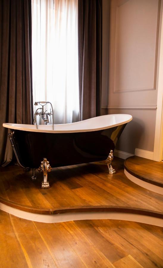 Relais San Lorenzo In Lucina Roma