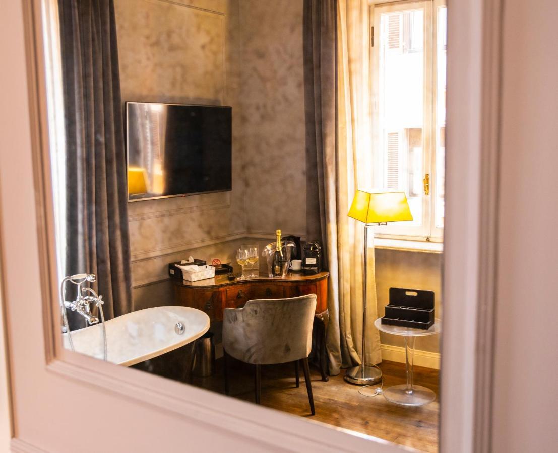 Relais San Lorenzo In Lucina * Rom